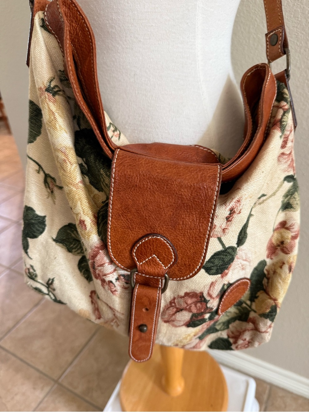 FRED SALERNO EARTH BAGS ITALIAN LEATHER And Floral Fabric Leather